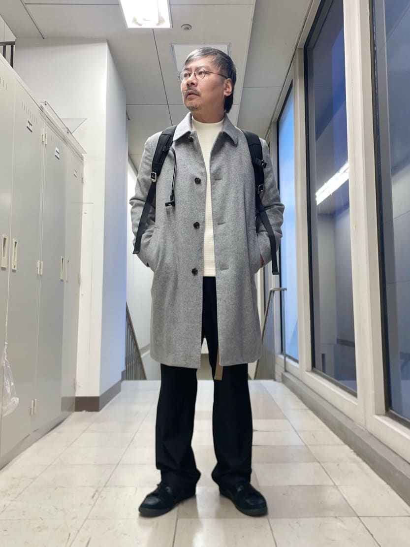 MAKOTO AIさんの「TAKEO KIKUCHI｜カシミヤブレンド ビーバー調ステンカラーコート」を使ったコーディネート