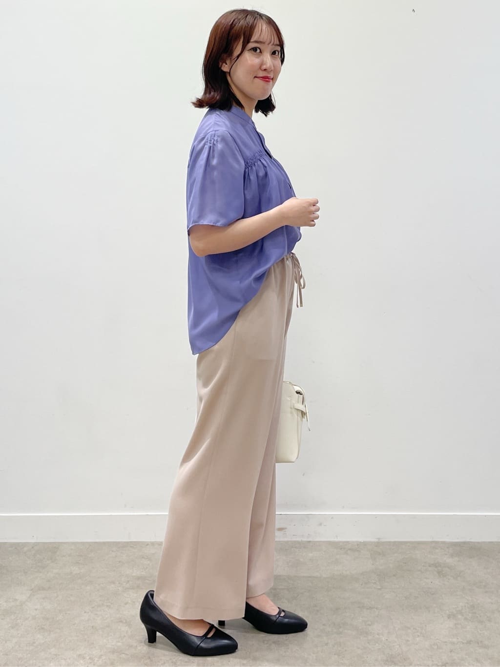 yukariさんの「Reflect｜【選べる5色◎／マシンウォッシュ可】シャーリングデザインブラウス」を使ったコーディネート