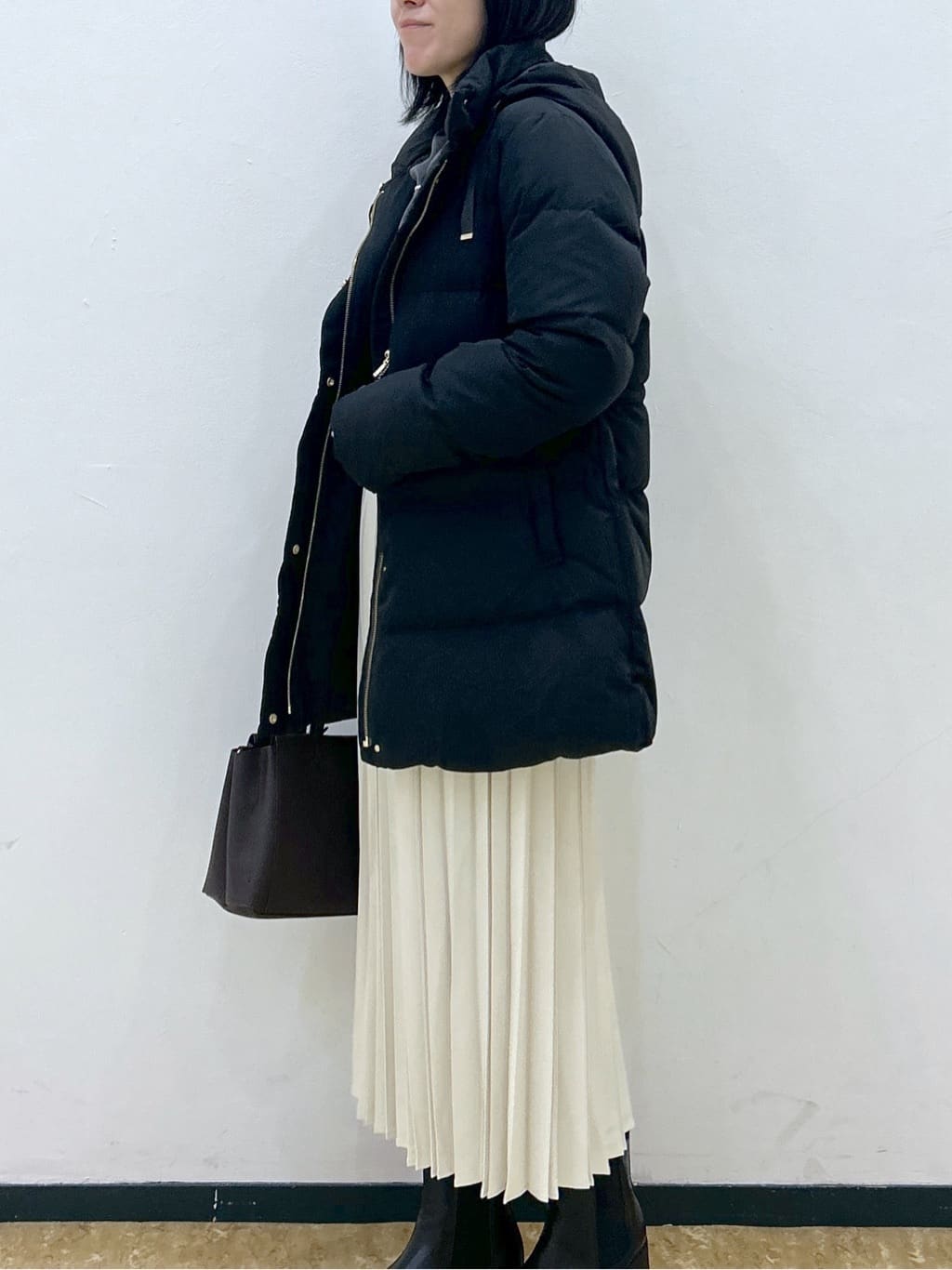 su.さんの「index｜KAWADAダウンドロストミドルコート【撥水／洗濯機OK／2WAY／静電気防止裏地】《XS～3L》」を使ったコーディネート