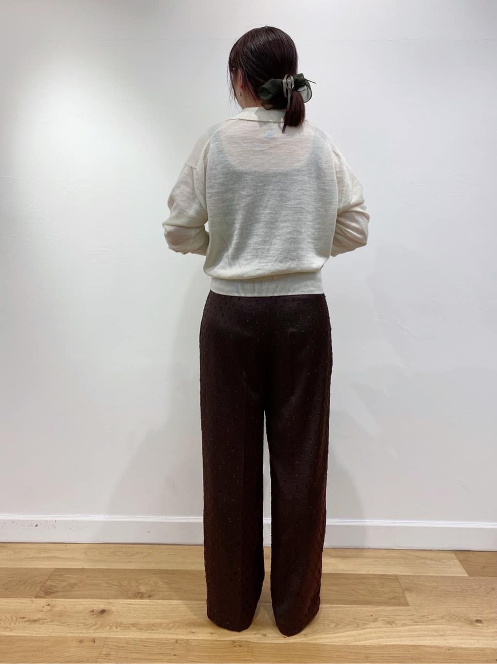 Sawaguchiさんの「DRESSTERIOR｜【STORY11月号掲載】レオパードシルクスカーフ」を使ったコーディネート