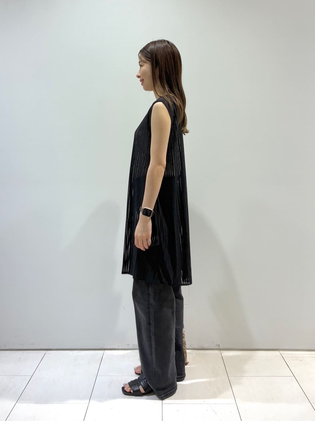 KAOさんの「INDIVI｜【洗える／セットアップ可能】ラッセルチュニック」を使ったコーディネート