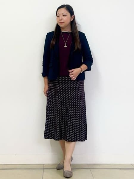 chisaさんの「Reflect｜【WEB先行カラーあり／セットアップ可】幾何調柄ニットスカート」を使ったコーディネート