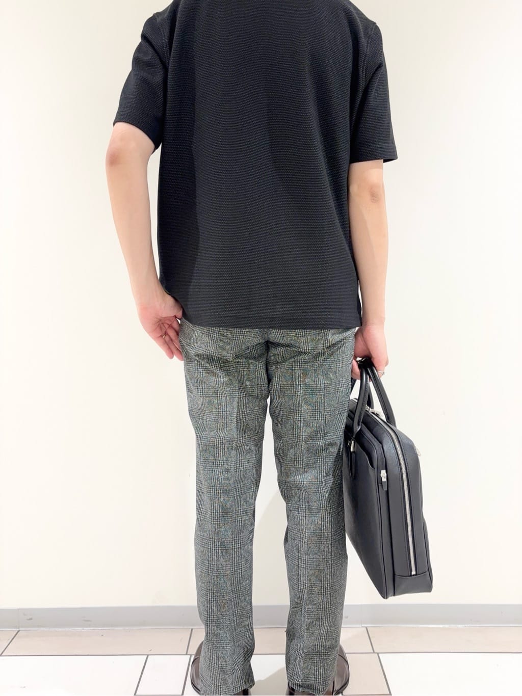 及川さんの「TAKEO KIKUCHI｜【抗菌防臭／9色5サイズ展開】ハニカムメランジ ポロシャツ」を使ったコーディネート