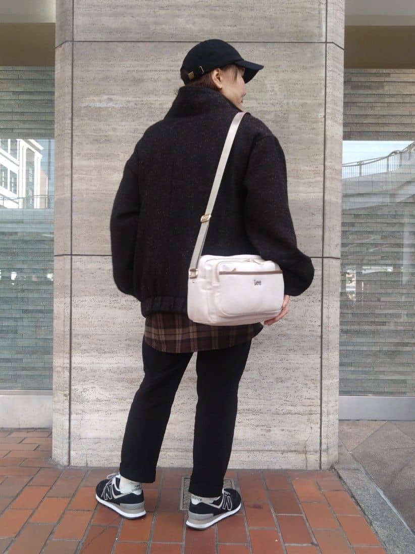 ヒロコジさんの「SHOO･LA･RUE｜【S-LL】美シルエットの タンドツイードブルゾン」を使ったコーディネート