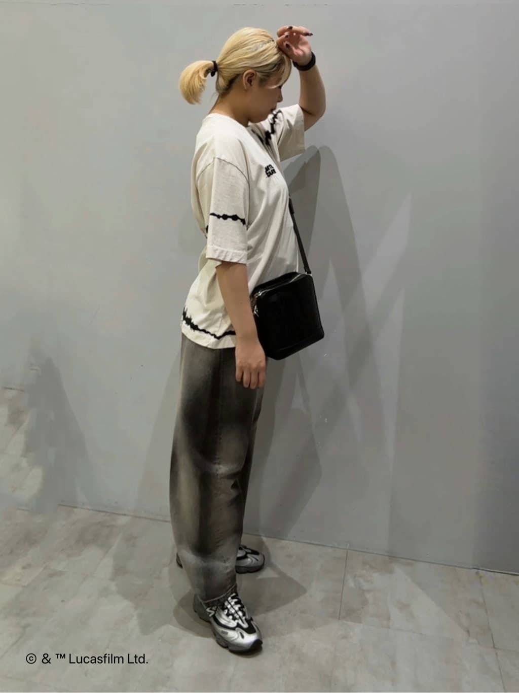 ユウナさんの「TAKEO KIKUCHI｜バレルシルエットパンツ（デニム＆カラーパンツ）」を使ったコーディネート
