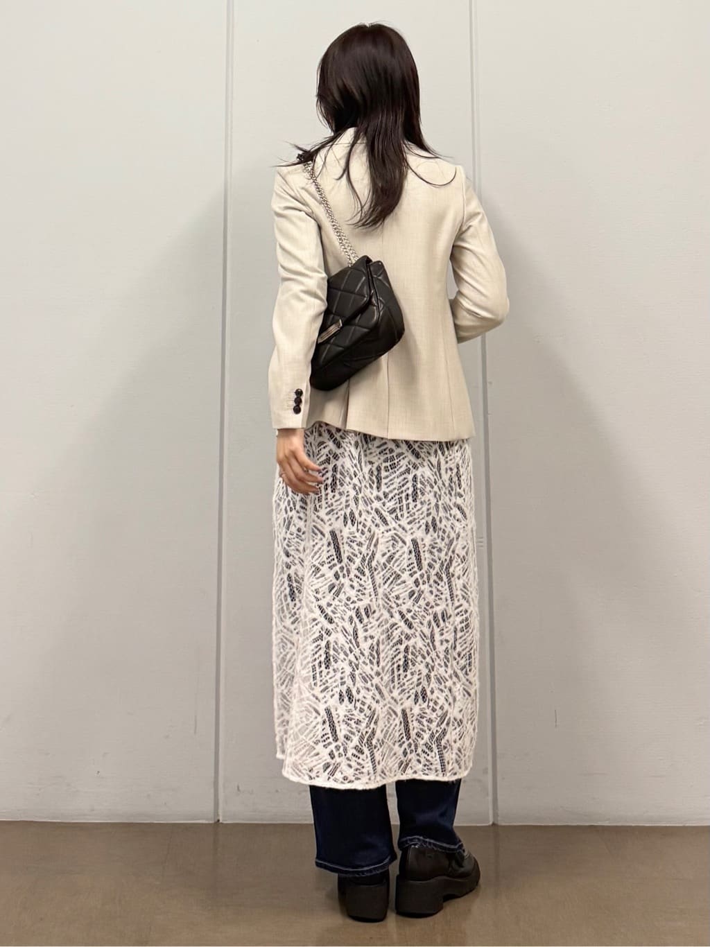 mizukiさんの「INDIVI｜【日本製／通勤スーツ】プレシャスドビー テーラードジャケット」を使ったコーディネート
