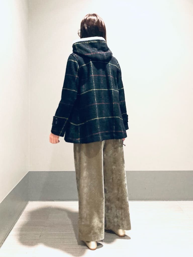 Furuさんの「DRESSTERIOR｜ソフト別珍イージーパンツ」を使ったコーディネート