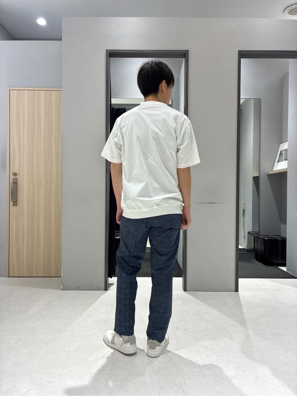わいずみさんの「TAKEO KIKUCHI｜【抗菌防臭／5サイズ展開】ハイゲージポンチ Tシャツ」を使ったコーディネート