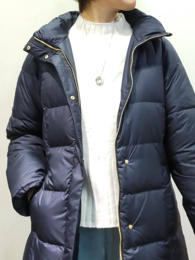 やまちゃんさんの「grove｜【名品アウター/800FP・多機能】つつまれダウンロング」を使ったコーディネート