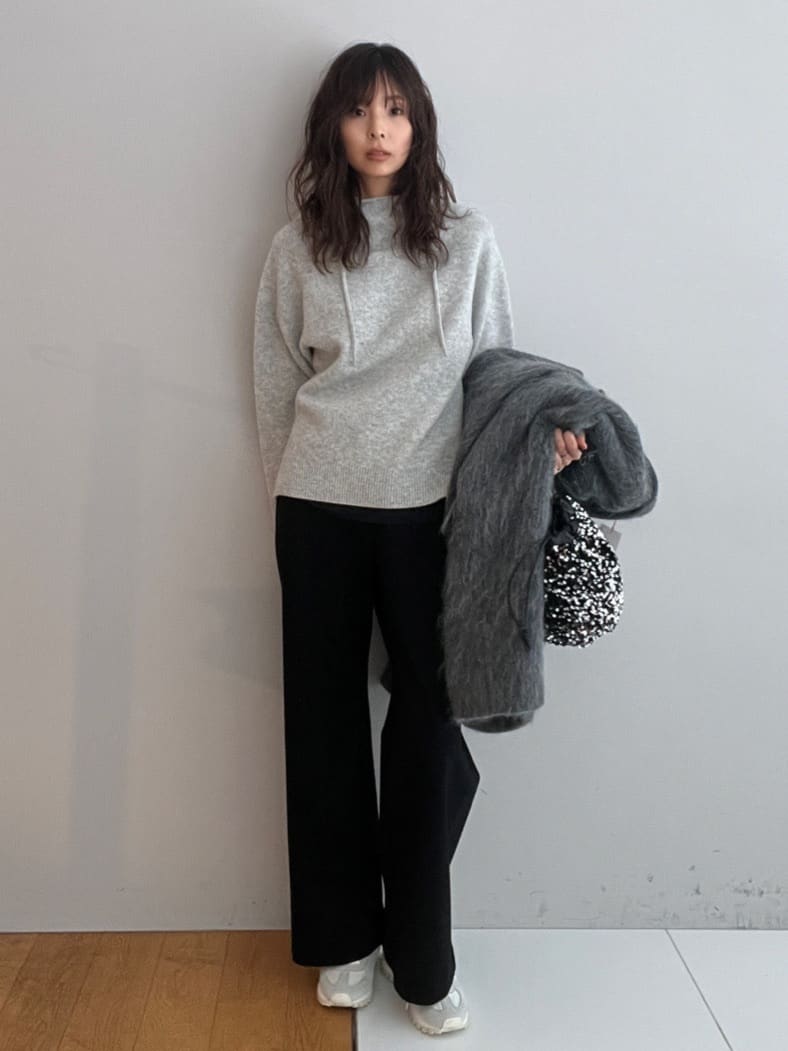 misaさんの「DRESSTERIOR｜スパンコール2WAY巾着バッグ」を使ったコーディネート