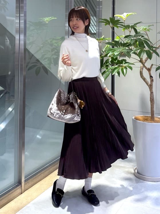 yukaさんの「UNTITLED｜【洗える/軽羽織り】マシュマロタッチ　スエード調コート」を使ったコーディネート