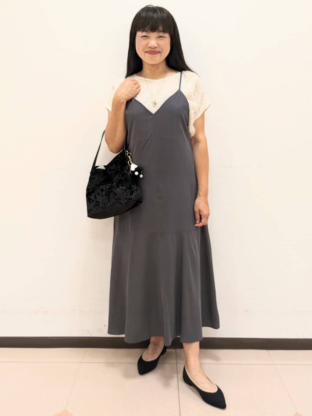 ともさんの「UNTITLED｜【セットアップ可/洗える】フェザーフレンチスリーブブラウス」を使ったコーディネート