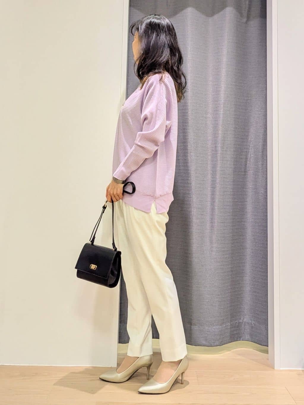 miiさんの「INDIVI｜【洗える／体型カバー】美シルエットニット」を使ったコーディネート