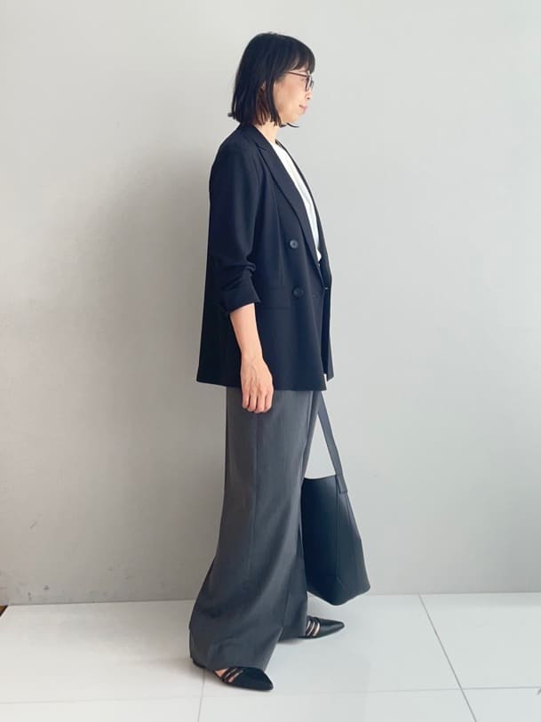 murayamaさんの「INDIVI｜【ウール調素材】ベルトデザインワイドパンツ」を使ったコーディネート