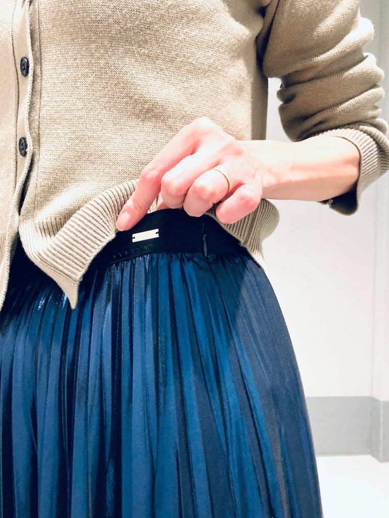 Furuさんの「DRESSTERIOR｜ミラノリブカーディガン」を使ったコーディネート