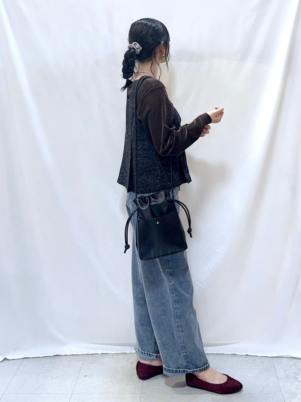 𝐇𝐢𝐫𝐨𝐦𝐢さんの「SHOO･LA･RUE｜【2点セット】着るだけで決まる クラシカルなツイード調セットアップ」を使ったコーディネート
