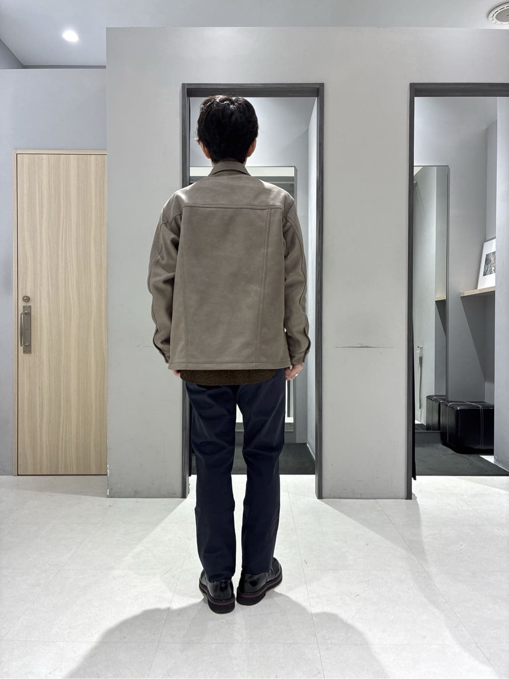 わいずみさんの「TAKEO KIKUCHI｜【Made in JAPAN】播州織 ドビー千鳥シャツ」を使ったコーディネート