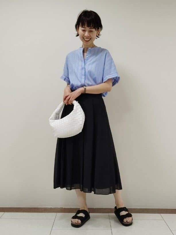 KATAさんの「Reflect｜【洗える】ドビーストライプブラウス」を使ったコーディネート