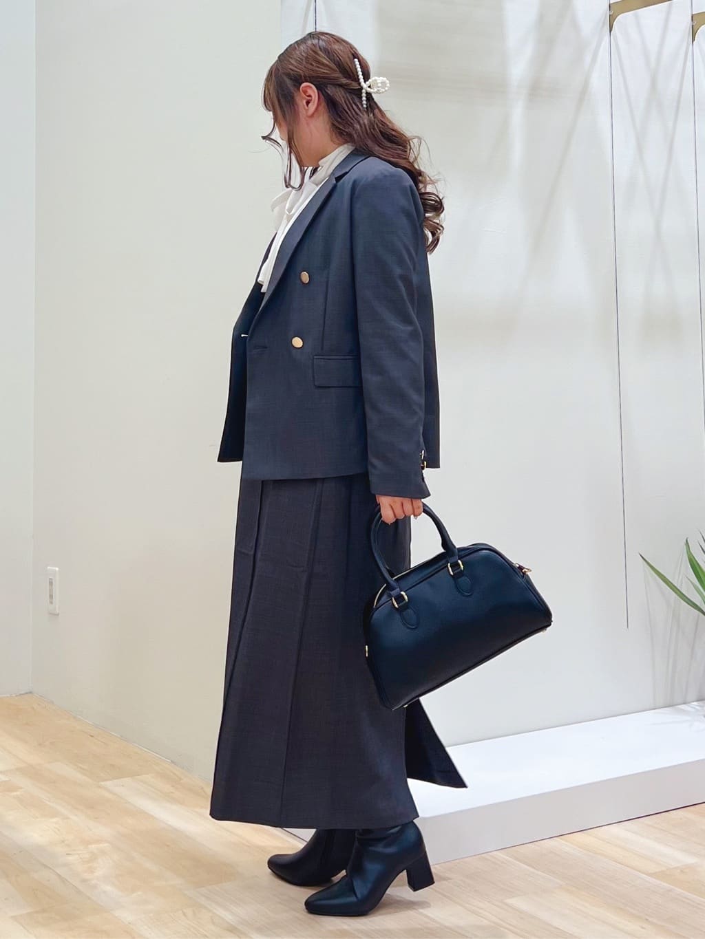 みことさんの「grove｜【カセット服】ダブルブレストテーラードジャケット」を使ったコーディネート