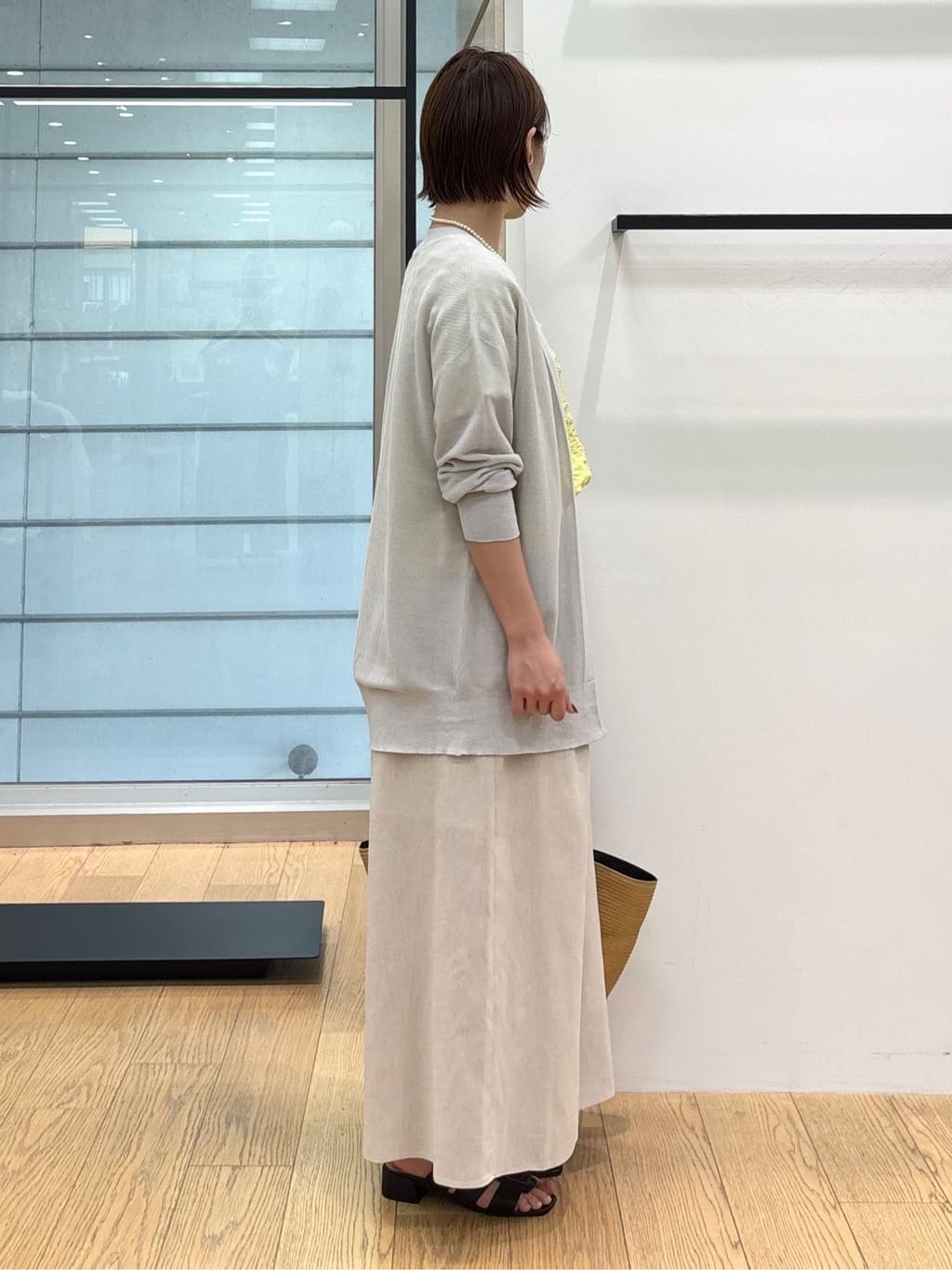 asamiさんの「INDIVI｜【洗える／清涼感◎】ワイドフレアパンツ／スカーチョ」を使ったコーディネート