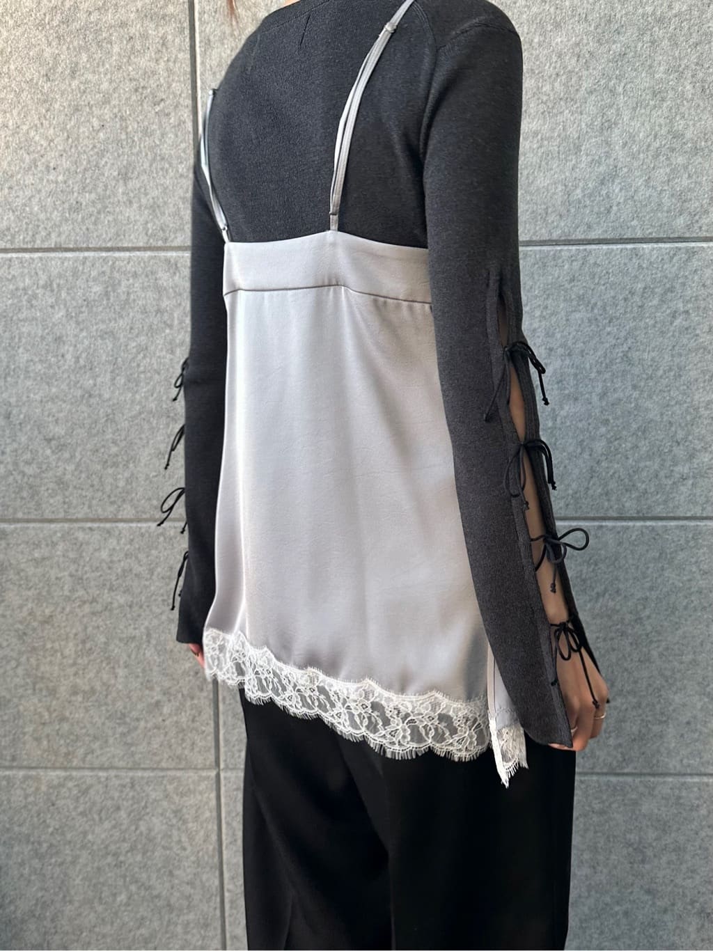 harunaさんの「CODE A｜ribbon slit pullover」を使ったコーディネート