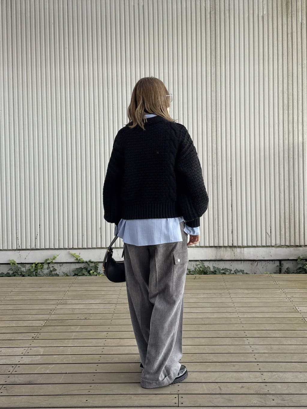 kotakiさんの「INDIVI｜スキッパーフォルムニット」を使ったコーディネート