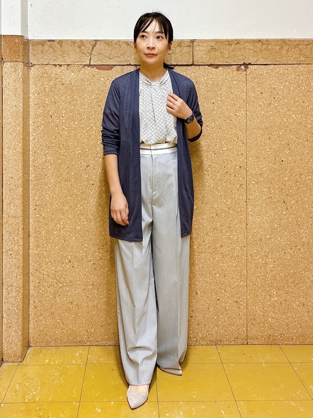 hattoriさんの「INDIVI｜【UVケア】モノグラム ボウタイデザインブラウス」を使ったコーディネート