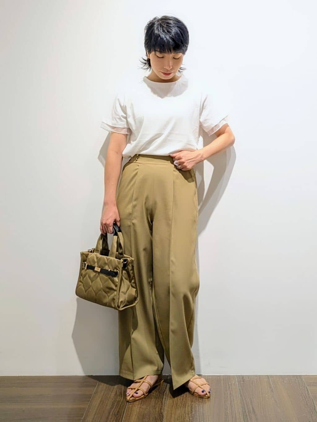 4410さんの「THE SHOP TK｜【ひんやり/UV/洗濯機OK】袖シアーTシャツ」を使ったコーディネート