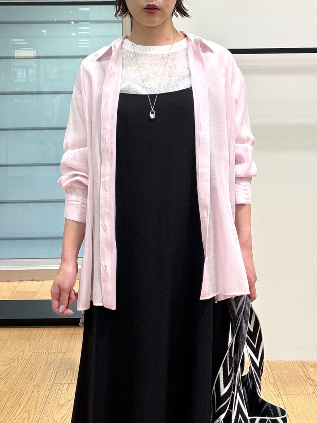 asamiさんの「INDIVI｜【UVケア】エアリージョーゼット キャミワンピース」を使ったコーディネート