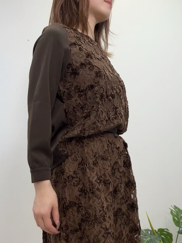 Suma Una本部スタッフさんの「SunaUna｜【モールレース／セットアップ可】ふんわりタックスカート」を使ったコーディネート