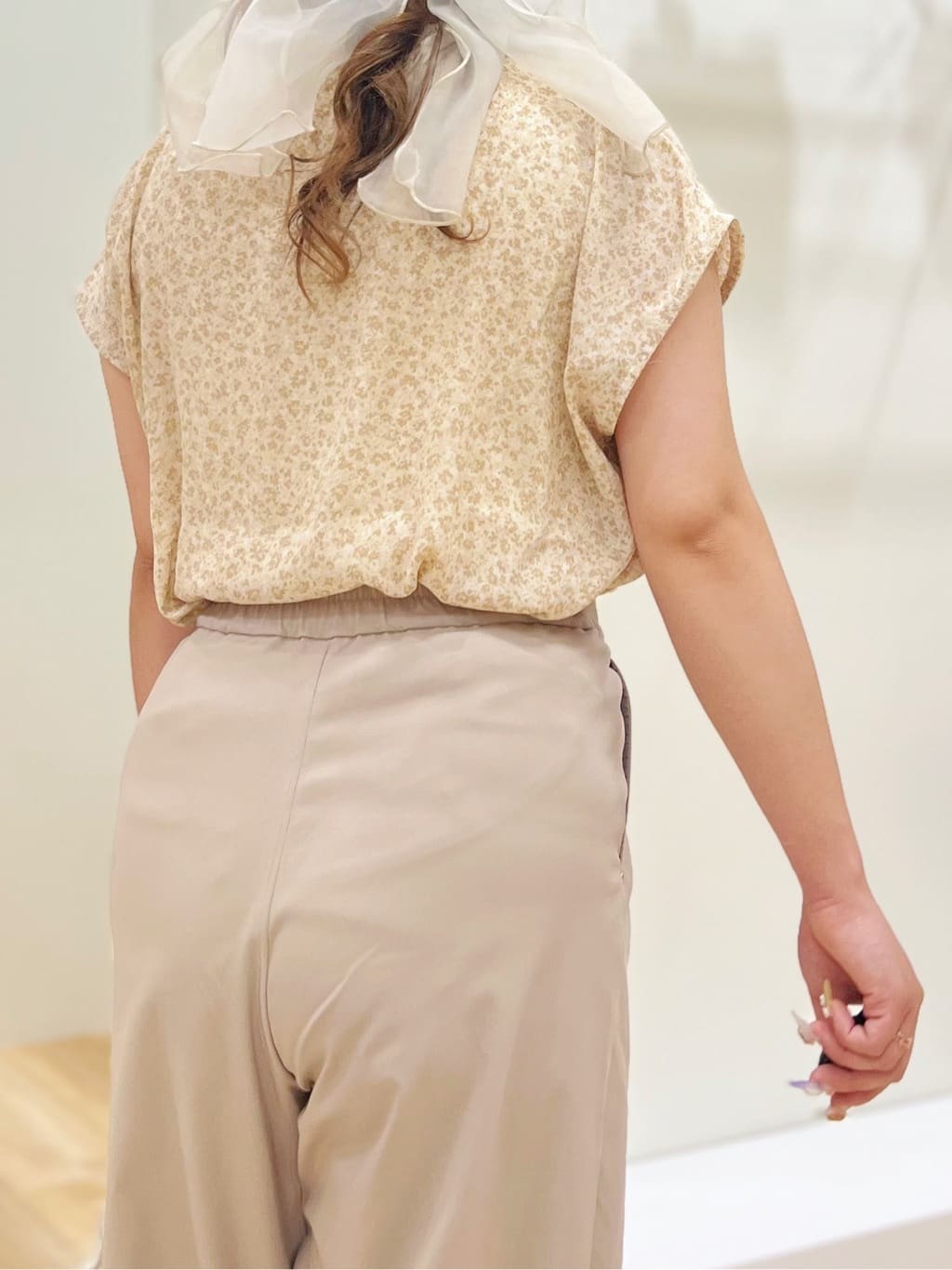 みことさんの「grove｜サマーハイパーストレッチワイドパンツ」を使ったコーディネート