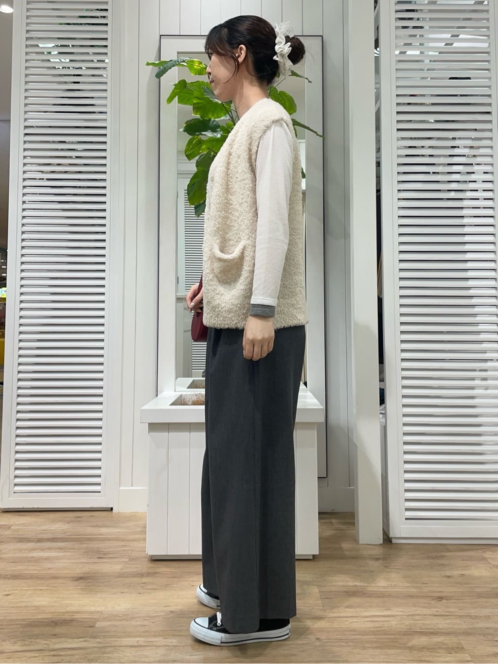 KANNAさんの「Dessin｜本革バレル型ショルダーバッグ」を使ったコーディネート
