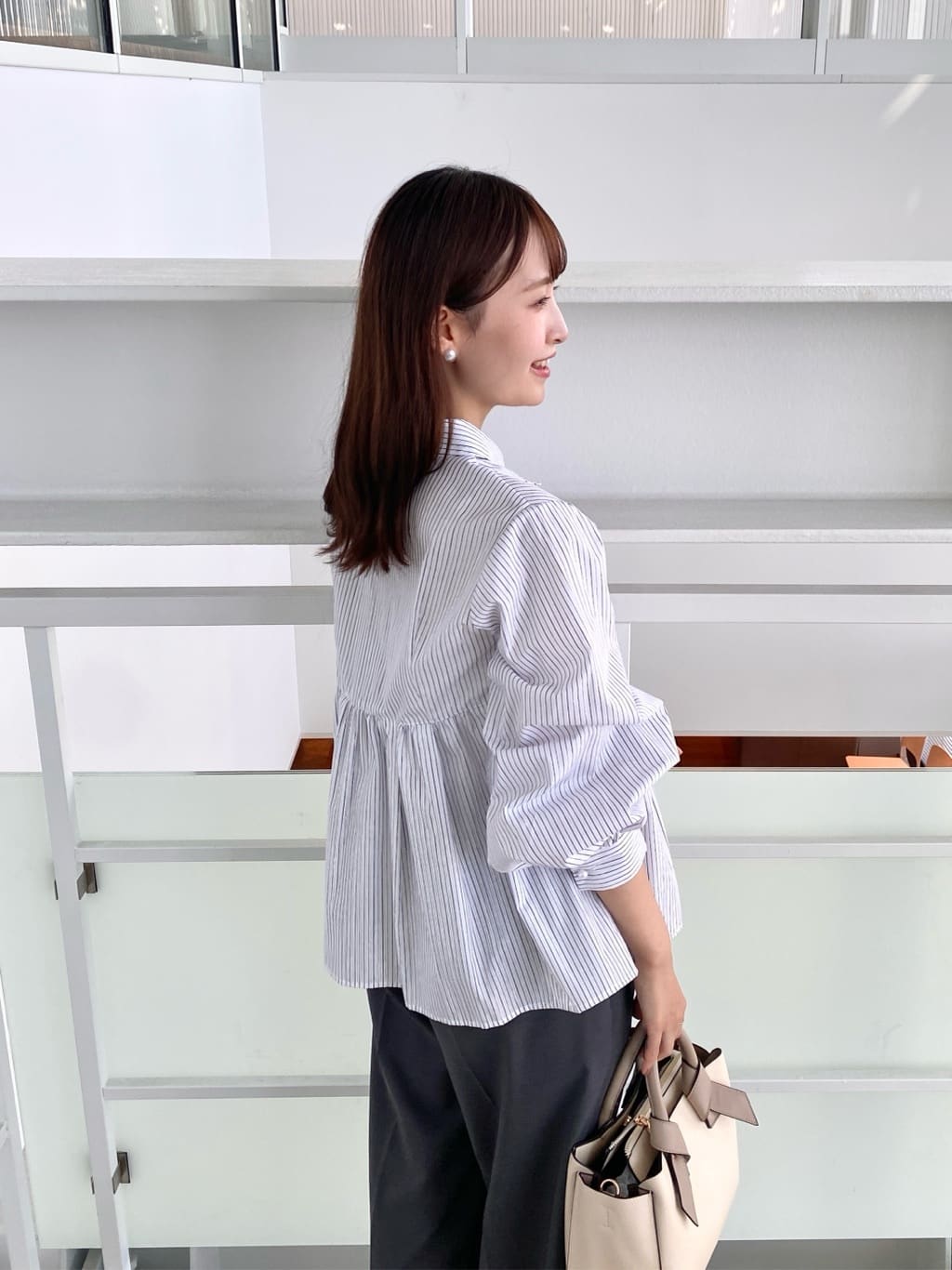 みさかさんの「index｜ストレッチ2タックワイドパンツ【洗濯機洗い可／接触冷感／吸水速乾】」を使ったコーディネート
