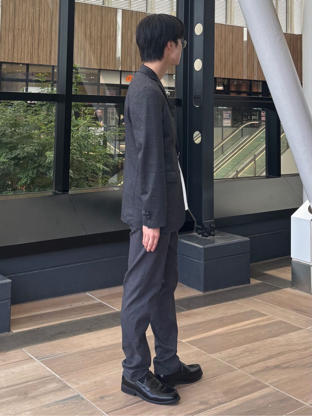 うらしーさんの「THE SHOP TK｜ライトTRジャージジャケット【洗濯機OK/毛玉ができにくい/ストレッチ/セットアップ可】」を使ったコーディネート