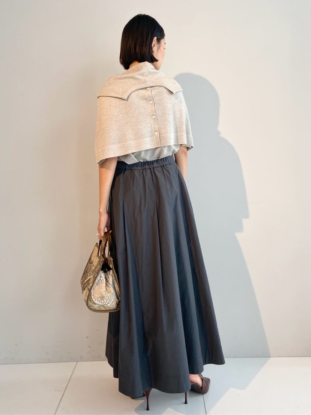 AYAさんの「UNTITLED｜【アンサンブル可/洗える】シアーノースリーブ プルオーバー」を使ったコーディネート