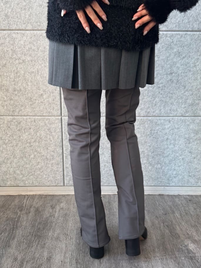 designer yukaさんの「CODE A｜zip leggings pants(Fleece)」を使ったコーディネート