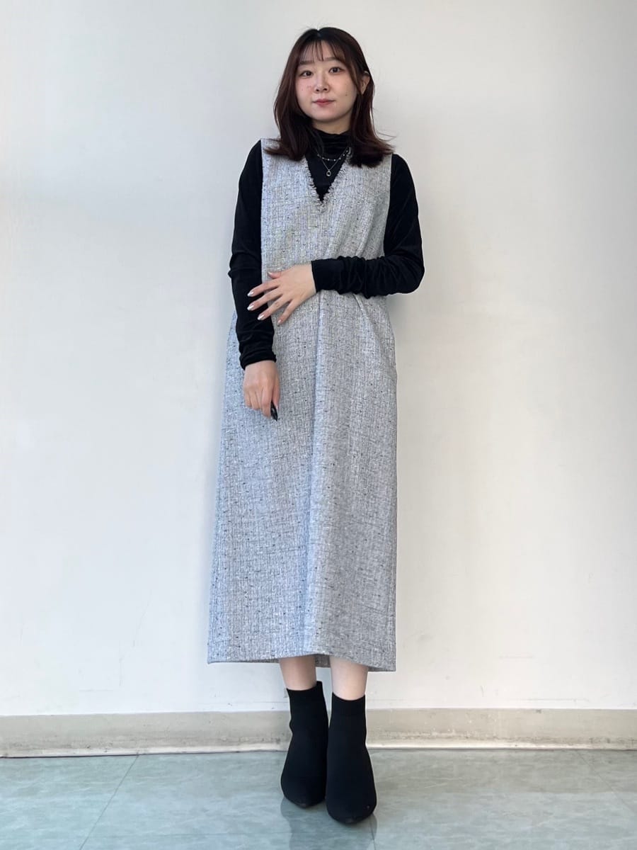 KAHOさんの「UNTITLED｜【ハイネック/レイヤード/重ね着におすすめ】トリコットベロア シアーインナー」を使ったコーディネート