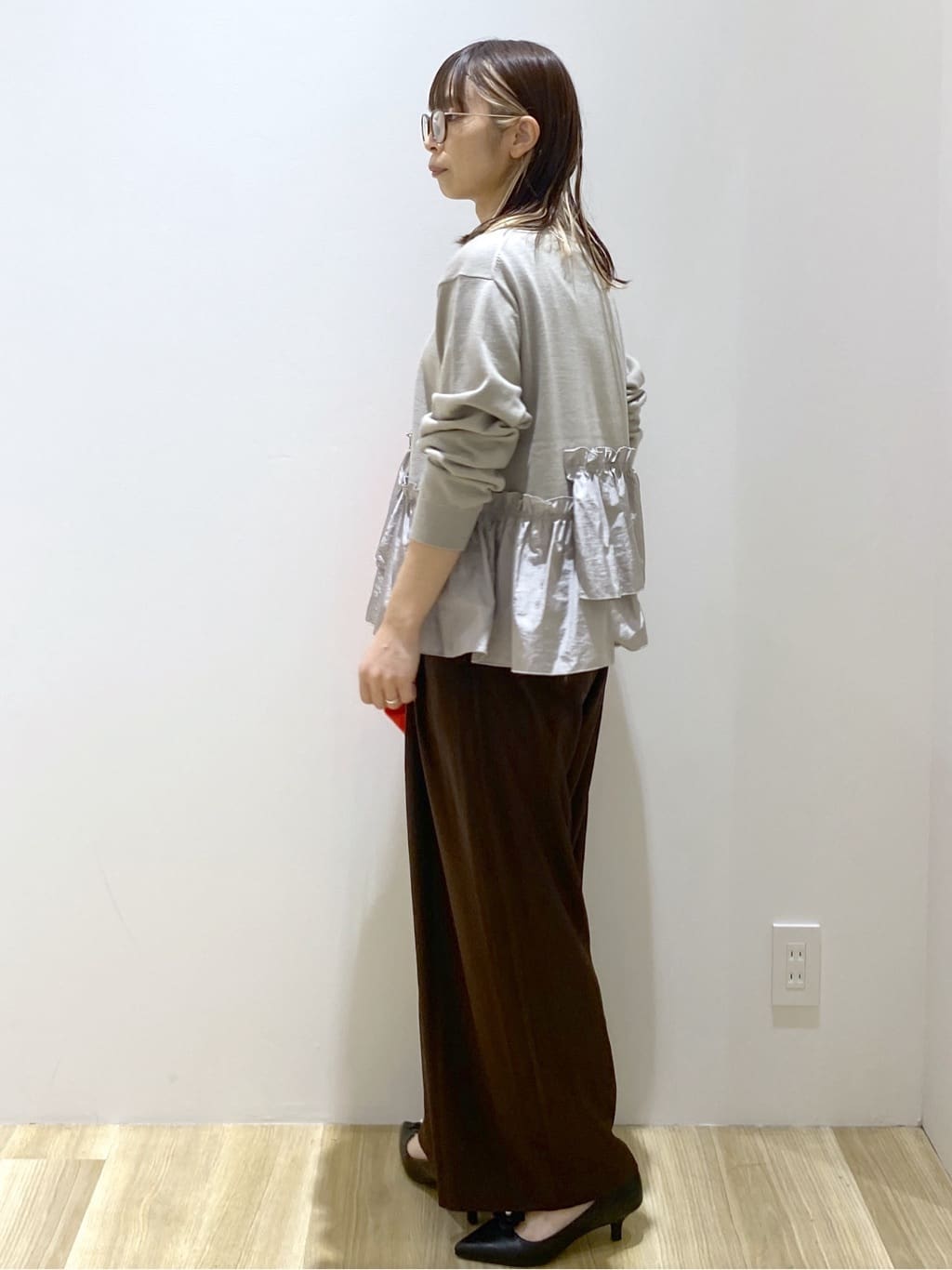 えりさんの「OPAQUE.CLIP｜タックデザインワイドパンツ【洗濯機OK】」を使ったコーディネート