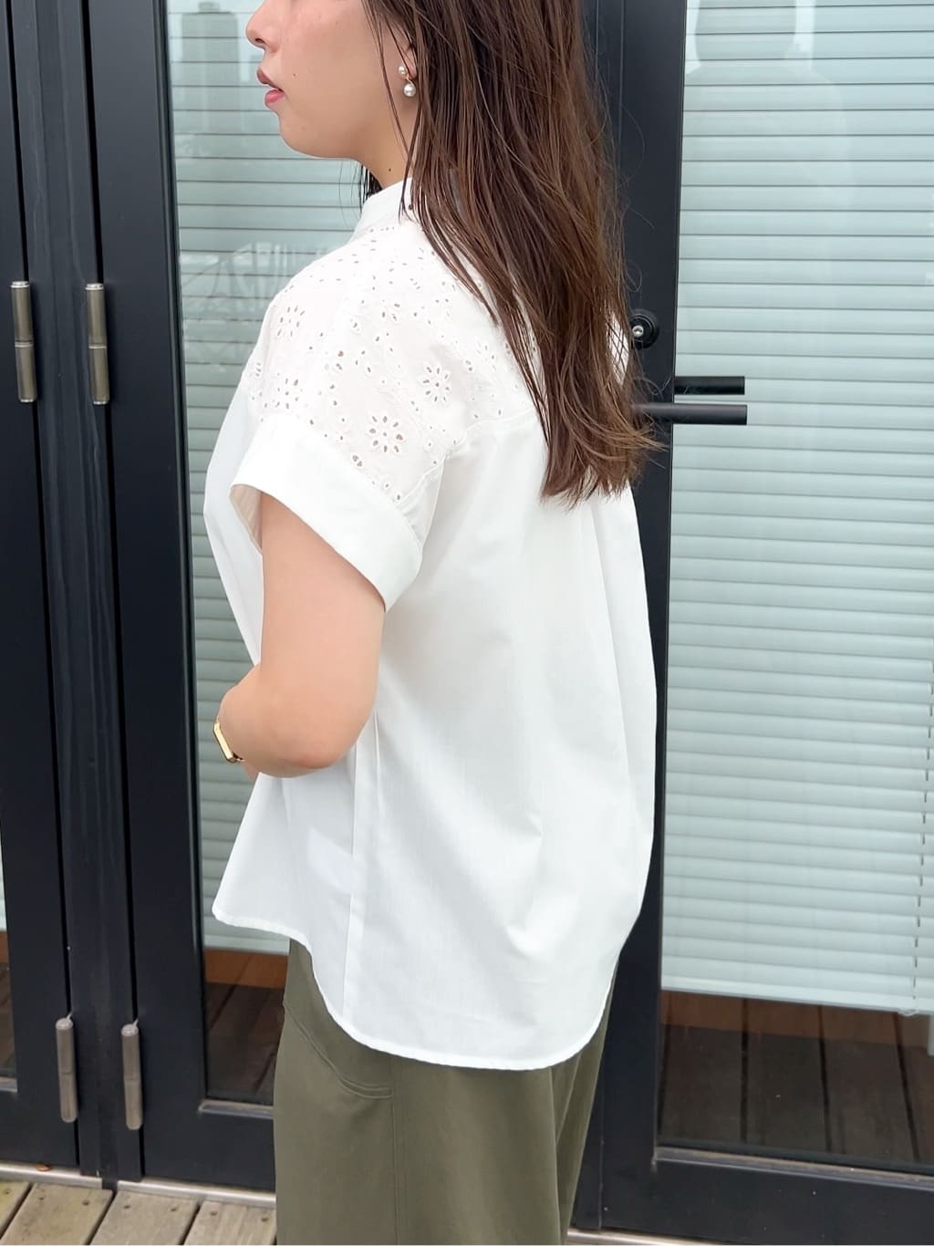 ちびゆきさんの「grove｜涼やかさと上品さを兼ね備えた　レースシャツブラウス」を使ったコーディネート