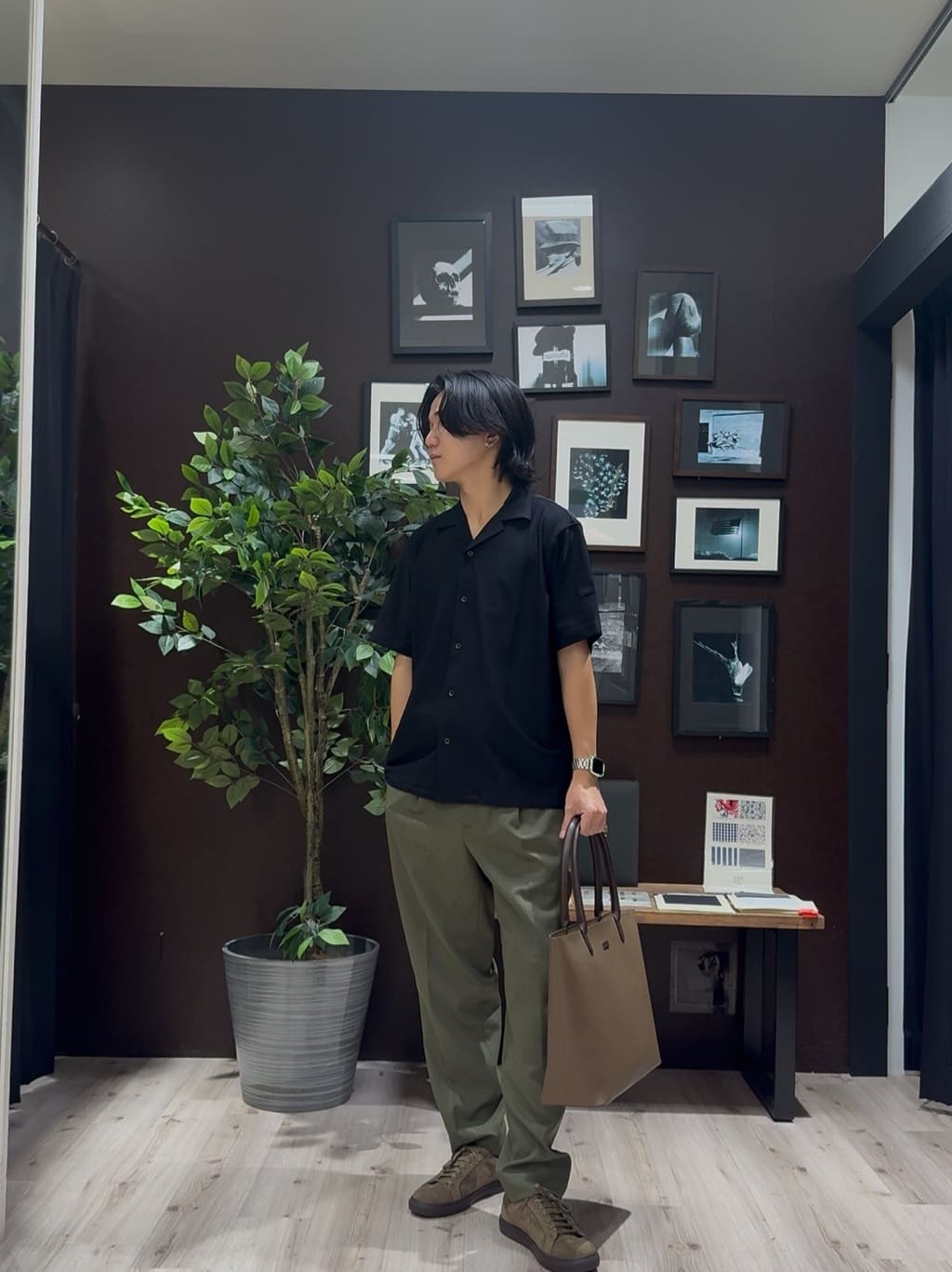 Shoさんの「TAKEO KIKUCHI｜【COOL CITY WEAR】エアートール オープンカラーシャツ /接触冷感・通気性」を使ったコーディネート