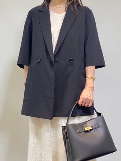 tomoさんの「UNTITLED｜【吸水速乾/洗える】ハーフスリーブジャケット」を使ったコーディネート