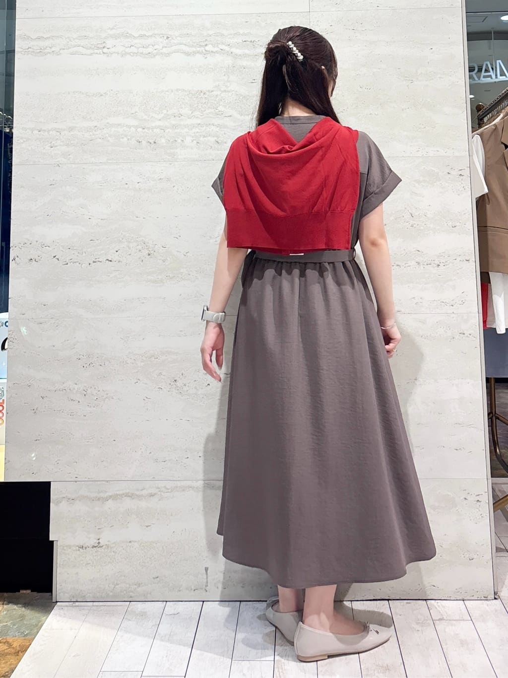 かほさんの「OPAQUE.CLIP｜【定番/6color】名品フラットバレエシューズ」を使ったコーディネート
