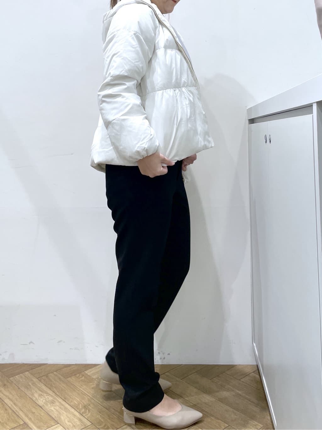 Junさんの「index｜ラメガーター編みボートネックニット【洗濯機OK】《8col／XS～LL》」を使ったコーディネート