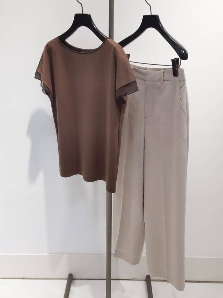 NAさんの「COUP DE CHANCE｜【手洗い可／日本製】センタープレス ストレートパンツ」を使ったコーディネート