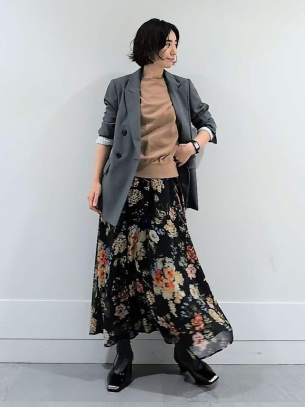 ミズタさんの「UNTITLED｜【セットアップ可】ウールライク ダブルブレストジャケット」を使ったコーディネート