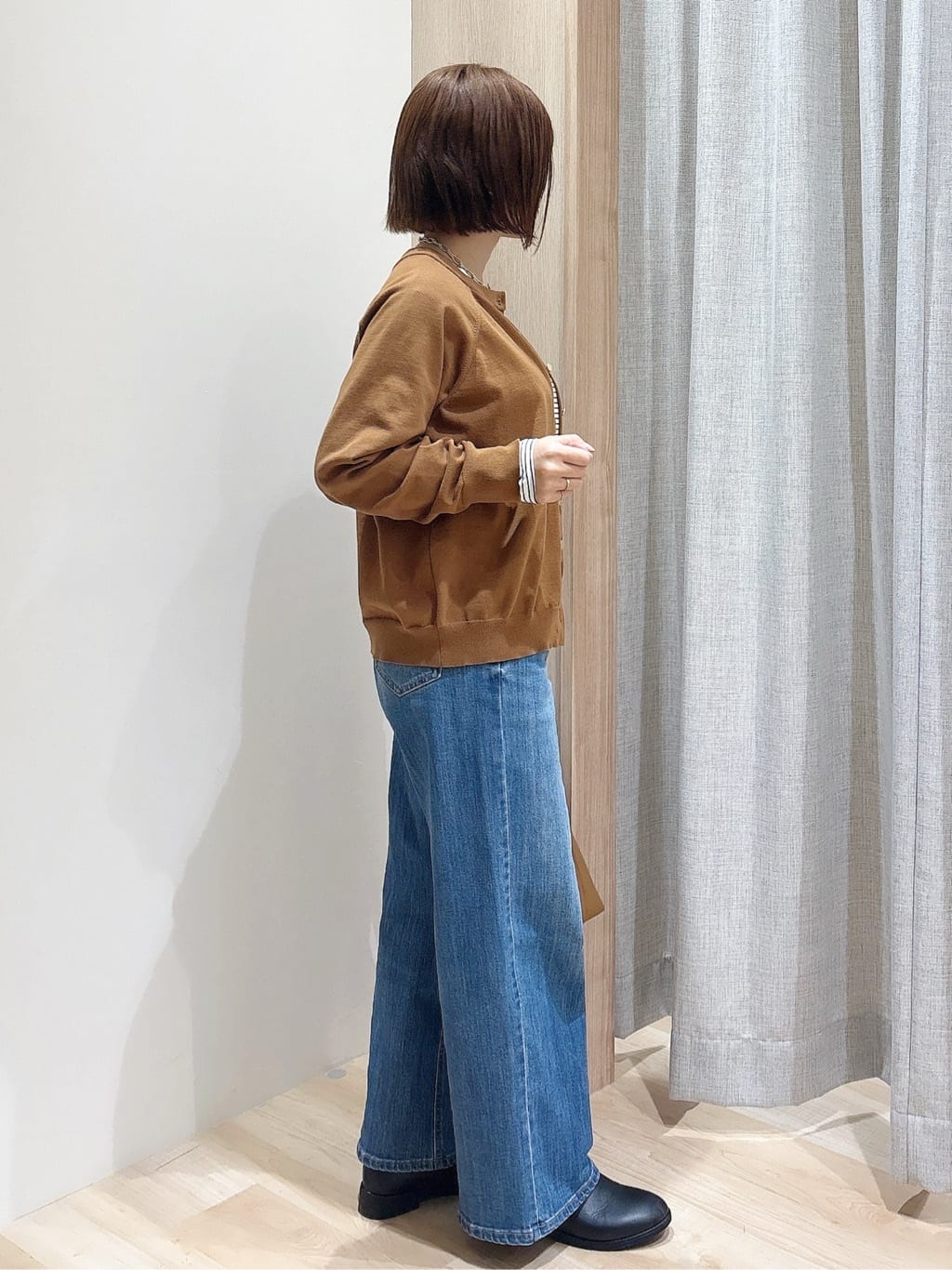MIYUさんの「grove｜【洗える】シンプルに映える、ラグランスリーブカーディガン」を使ったコーディネート