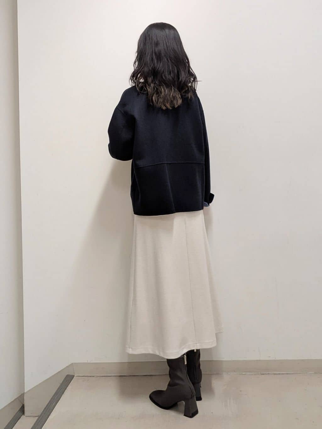 miiさんの「INDIVI｜【配色デザイン／ショート丈】ウールリバー ノーカラーコート」を使ったコーディネート