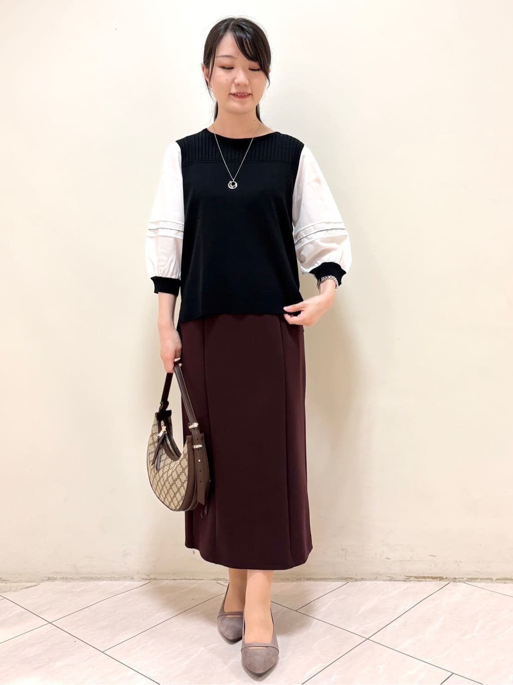 mikiさんの「Reflect｜【WEB先行カラーあり／手洗い可】ジョーゼットスリーブ&times;ニット」を使ったコーディネート