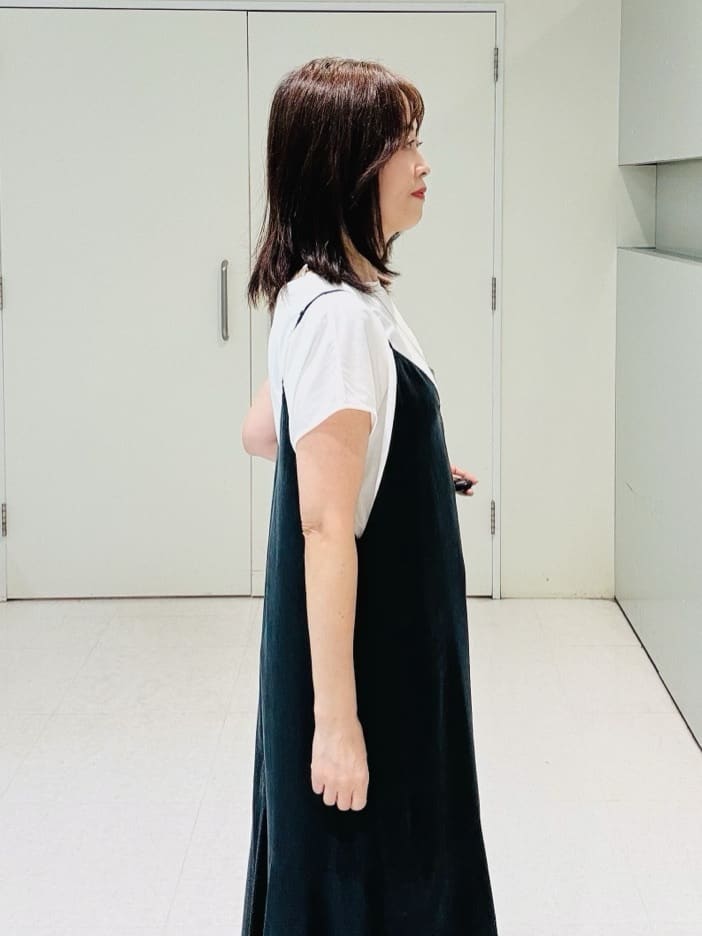 makiさんの「UNTITLED｜【洗える/Tシャツ】ツイストプルオーバー」を使ったコーディネート