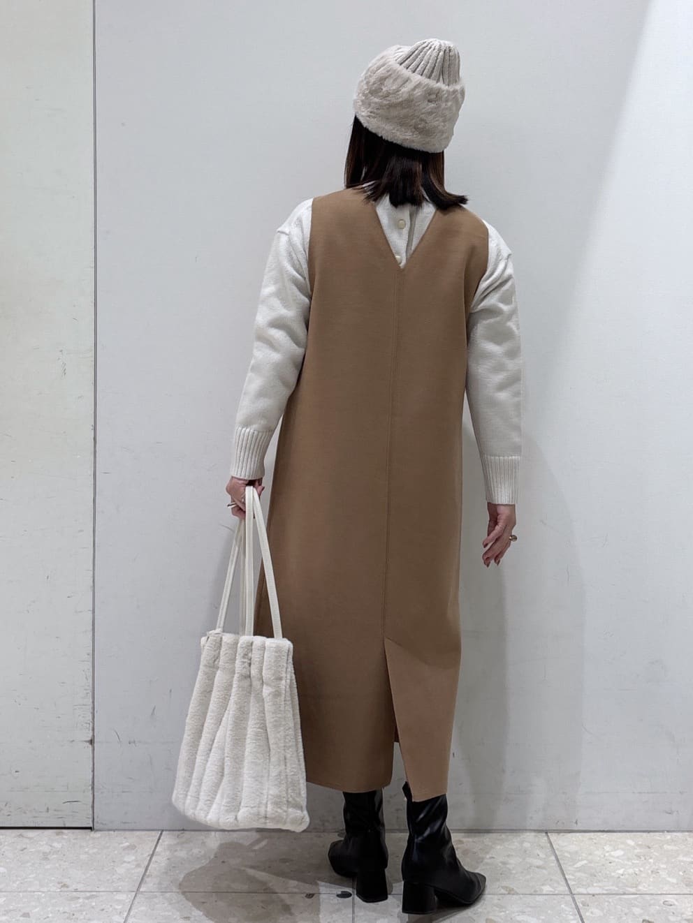 mameさんの「OPAQUE.CLIP｜ウールライクジャンパードレス【洗濯機洗い可】」を使ったコーディネート